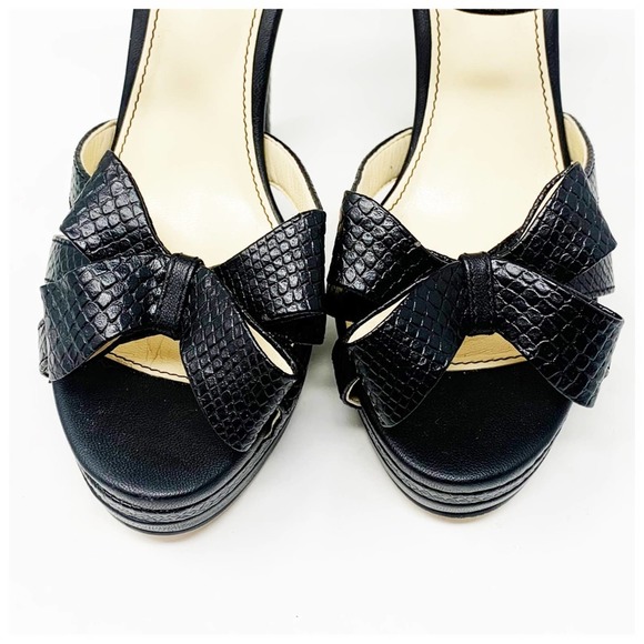 Isola Daena in Black Snake Womens Bow Heels size 8 - Picture 2 of 11